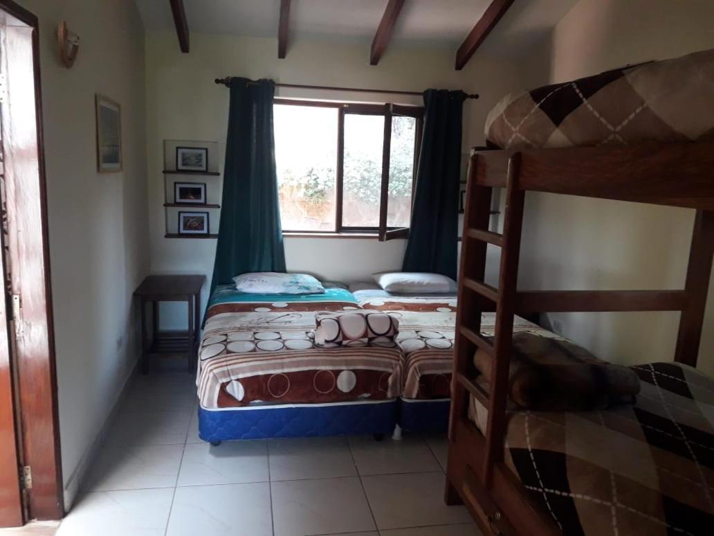 Hostel Serena Samaipata Buitenkant foto