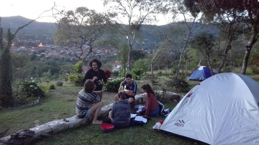 Hostel Serena Samaipata Buitenkant foto