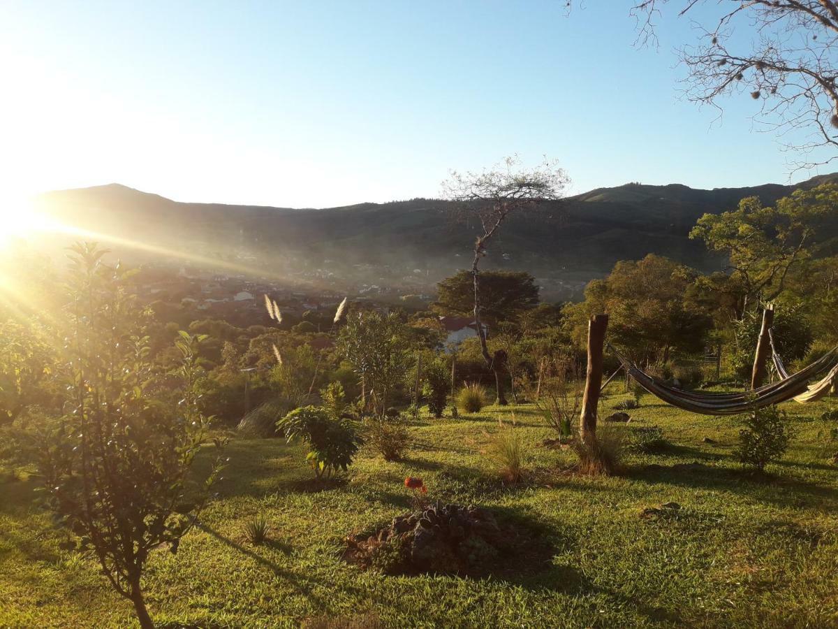 Hostel Serena Samaipata Buitenkant foto