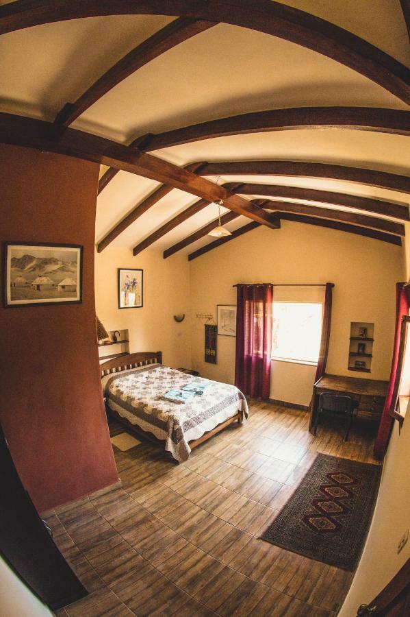 Hostel Serena Samaipata Buitenkant foto
