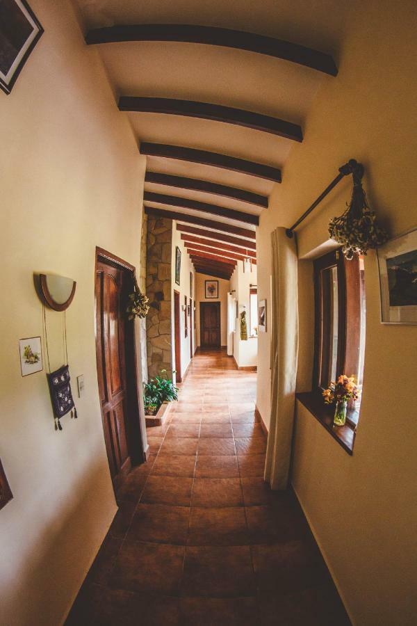 Hostel Serena Samaipata Buitenkant foto