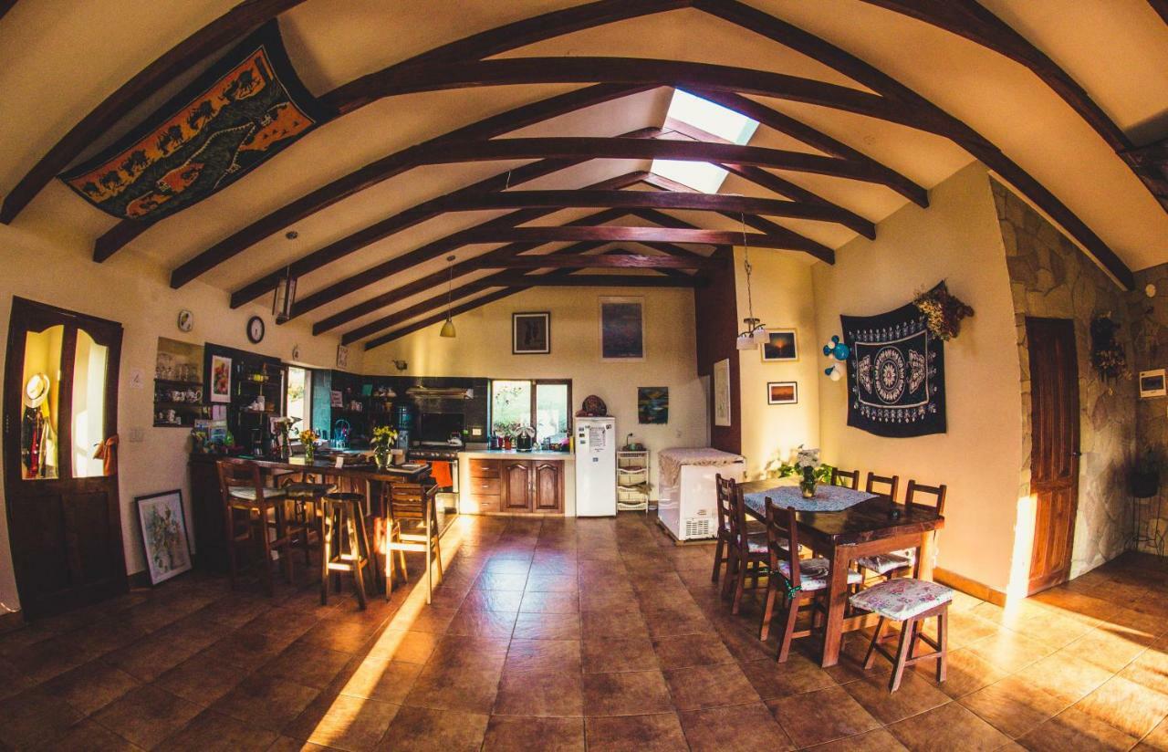 Hostel Serena Samaipata Buitenkant foto