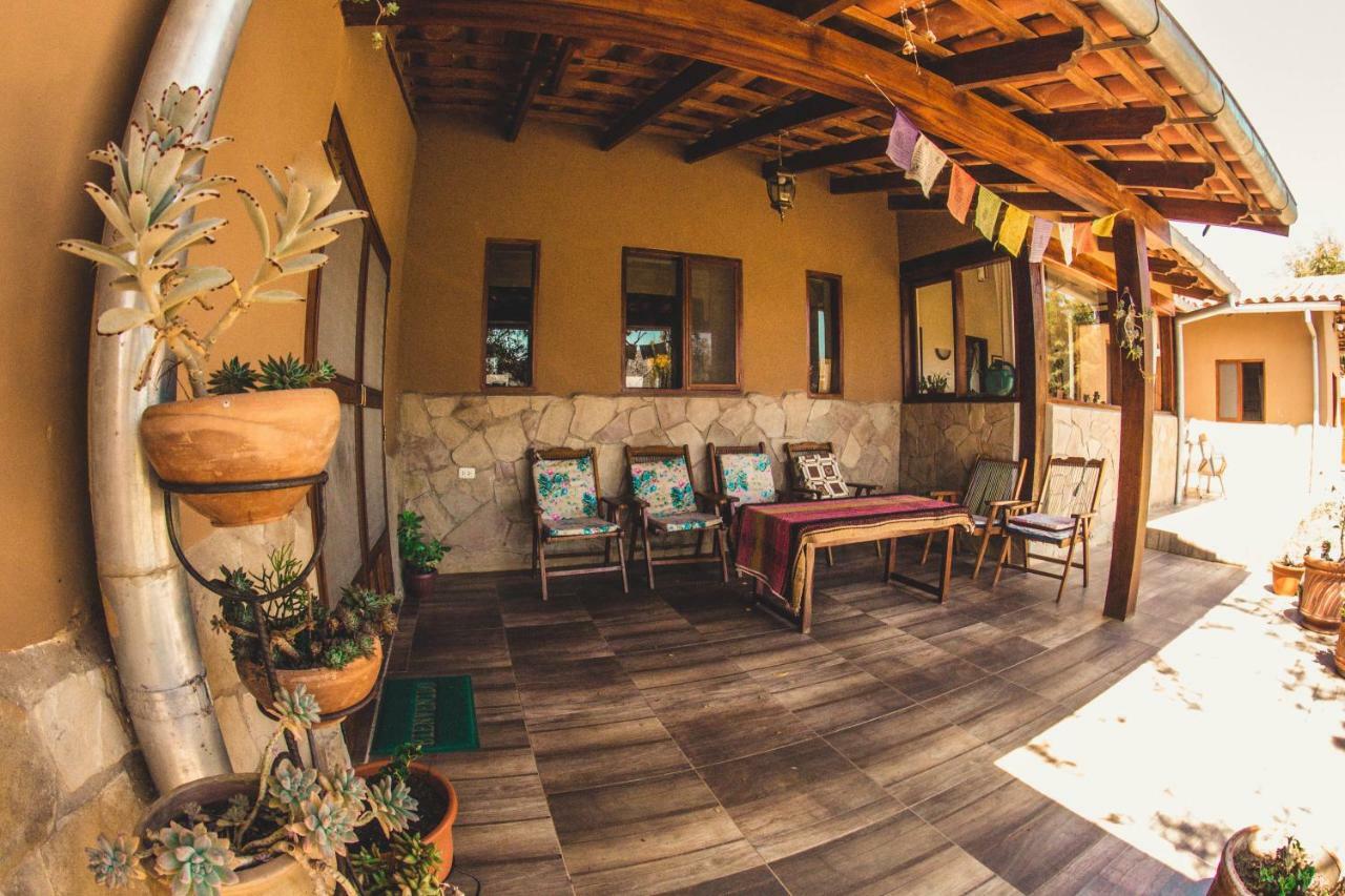 Hostel Serena Samaipata Buitenkant foto