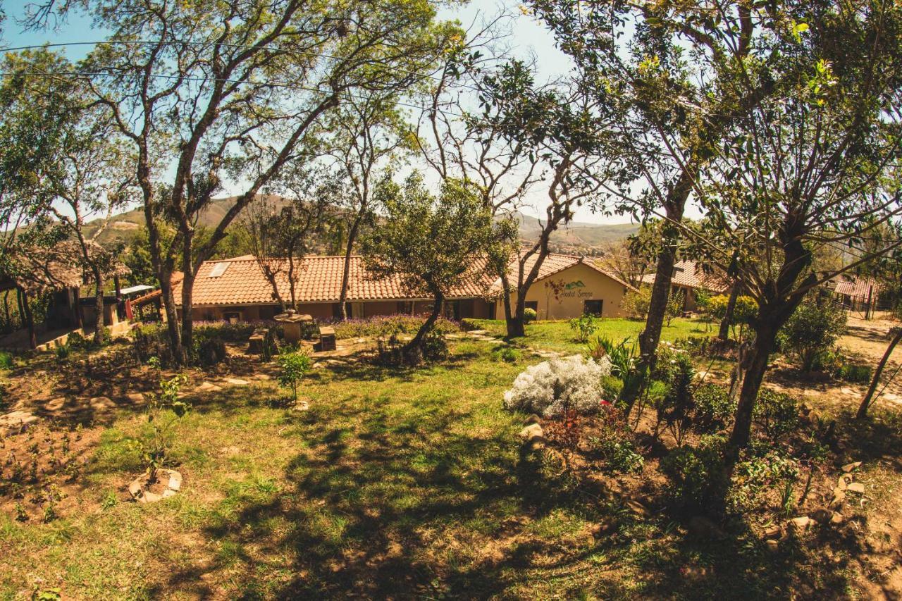 Hostel Serena Samaipata Buitenkant foto